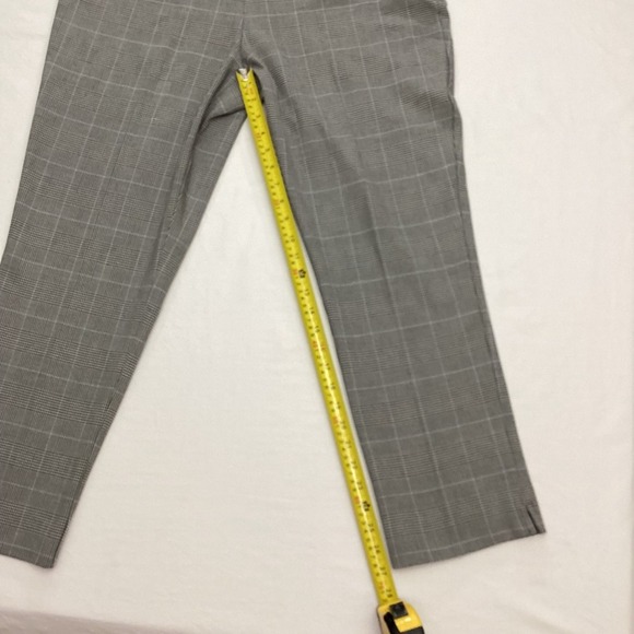 NWT Investments 5th Ave Fit Women's 14S Slim Leg Secret Support Plaid Pants - Picture 11 of 12